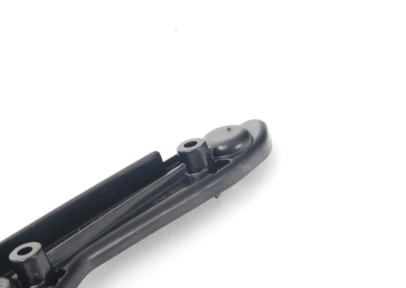F30/f30n крепление переднего крыла л вх 51117255361 BMW - изображение 1