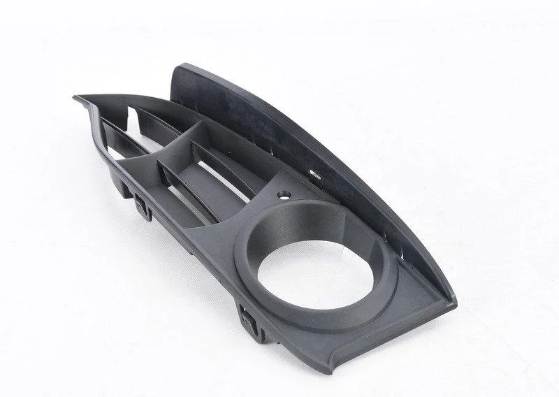 Решетка частично открытая л 51117293797 BMW ориг - изображение 1