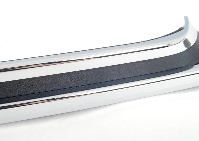 Накладка впускного сопла п 51117279698 BMW ориг - миниатюра 3