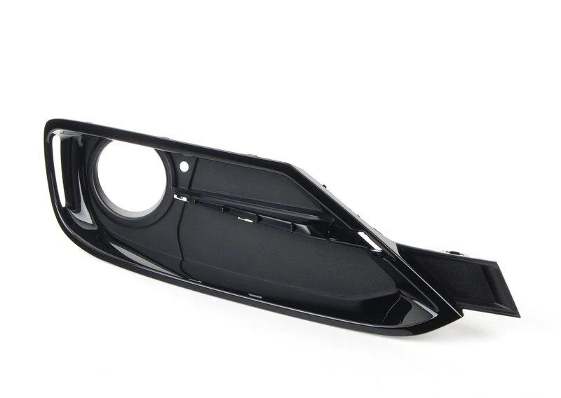 Решетка закрытая п 51117300738 BMW оригинал - миниатюра 3