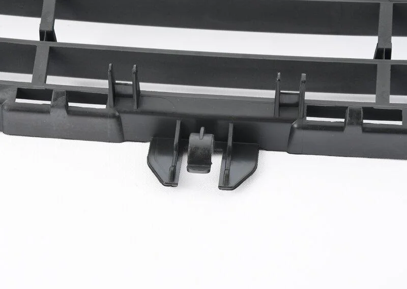 Вставка воздухозаборника ср 51117306434 BMW ориг - миниатюра 2