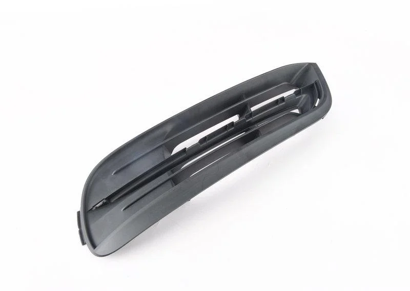 Решетка воздухозаборника открытая л 51117331727 BMW - изображение 1