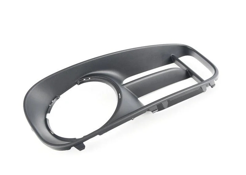Фасонная деталь брызговика п зд 51117390529 BMW - миниатюра 2