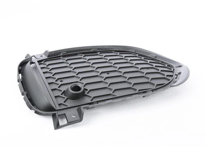 Решетка боковая закрытая л 51118056855 BMW ориг - миниатюра 3