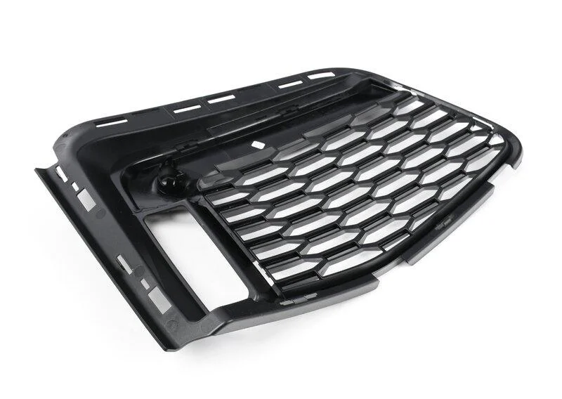 Решетка воздухозаборника открытая л 51118074001 BMW - изображение 1