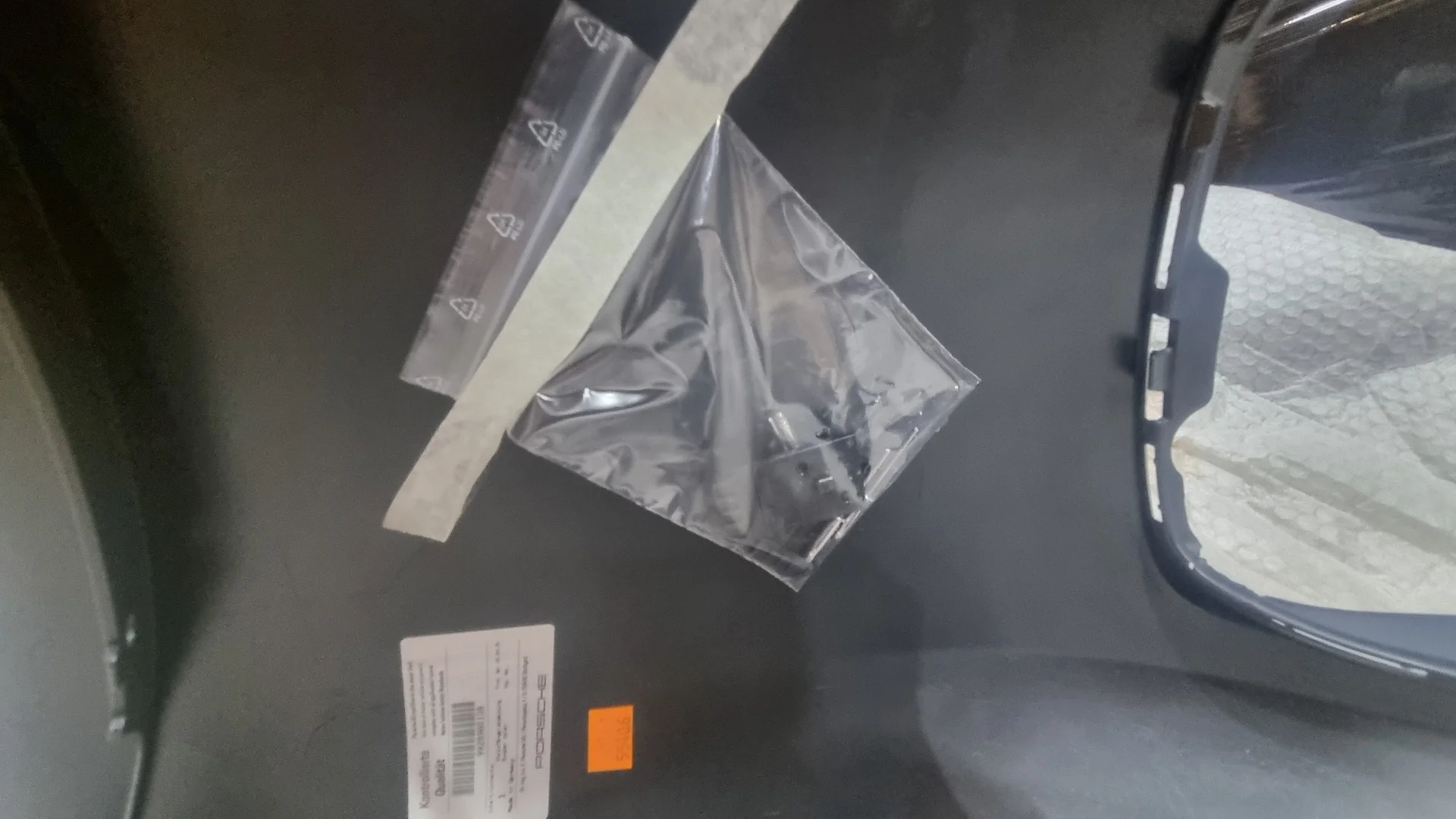 G60 черные ноздри 51118084674 BMW оригинал - миниатюра 7