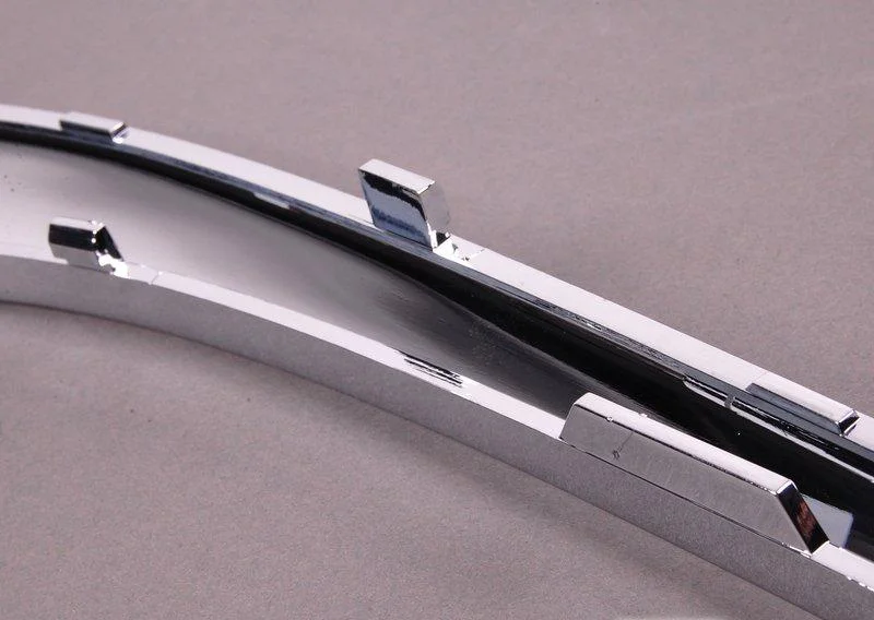 Накладка левая 51118168105 BMW оригинал - миниатюра 3