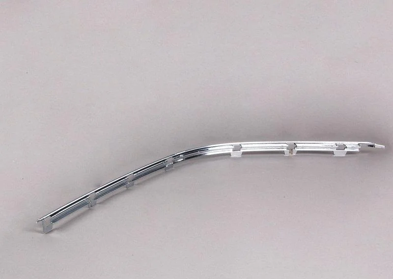 Накладка правая 51118226556 BMW оригинал - миниатюра 4