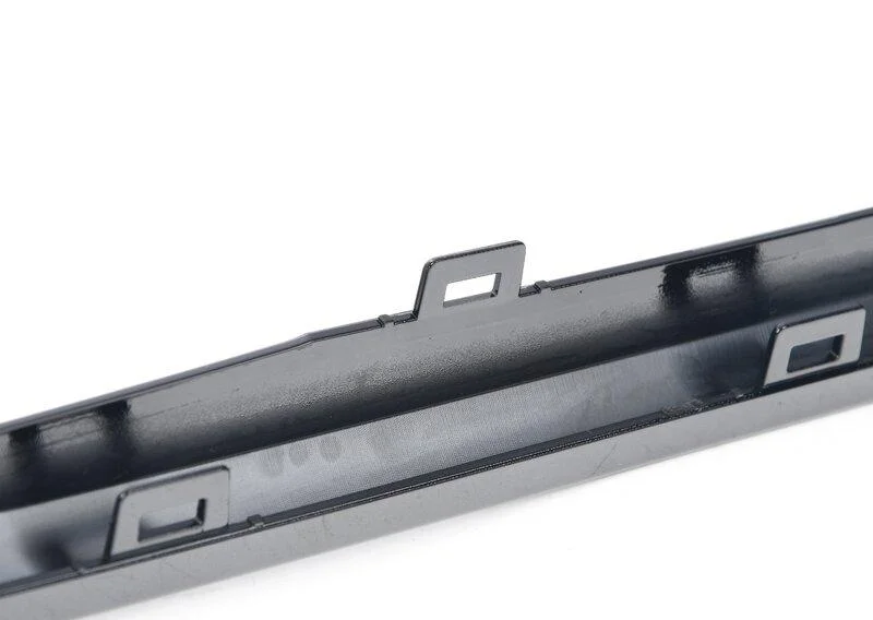 Рамка декоративной решетки 51119450552 BMW ориг - изображение 1