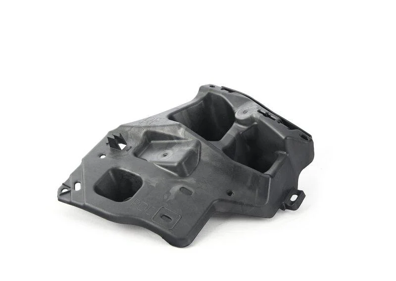 G22/g23/g82/g83 крепление п бок зд 51127497112 BMW - изображение 1