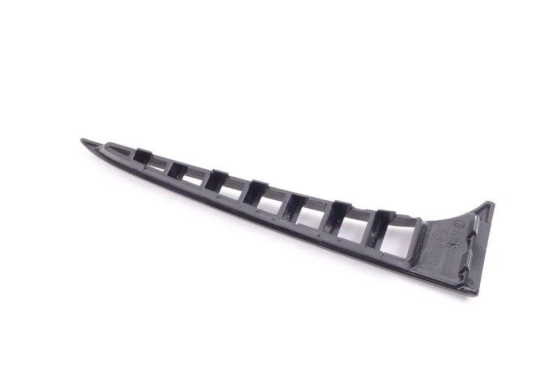 Решетка п бок 51128056588 BMW оригинал - изображение 1
