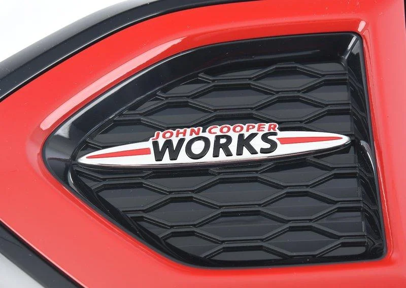 Накладка крыла л 51137414097 BMW оригинал - миниатюра 2