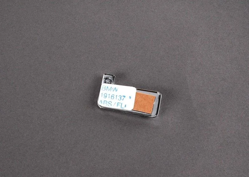 Эмблема наклеиваемая зд 51141916137 BMW оригинал - миниатюра 2