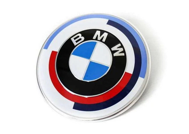 Эмблема 50 лет m 51148087193 BMW оригинал