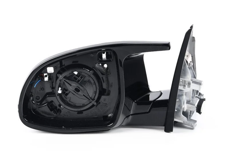 F95 зеркало левое под ассистенты 51168080291 BMW - изображение 1
