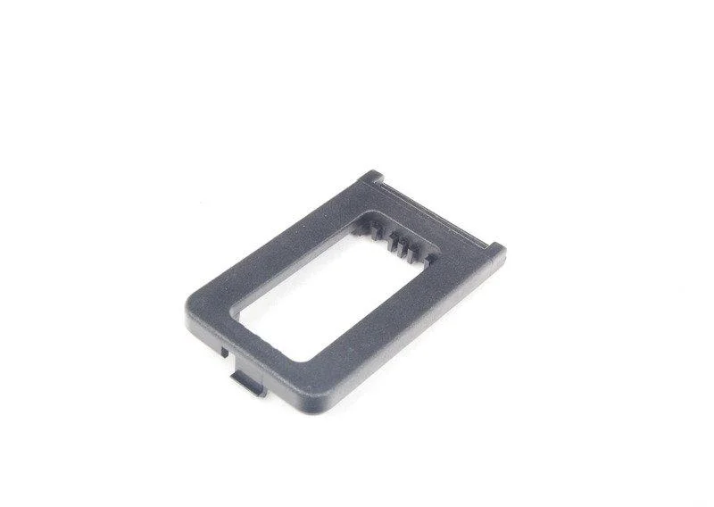 Крепление розетки usb 51169136586 BMW оригинал - миниатюра 3