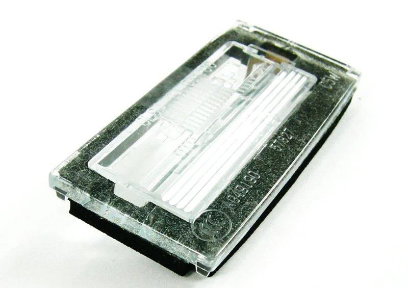 Рассеиватель фонаря подсв.номерн.знака 51247114535 BMW - миниатюра 5