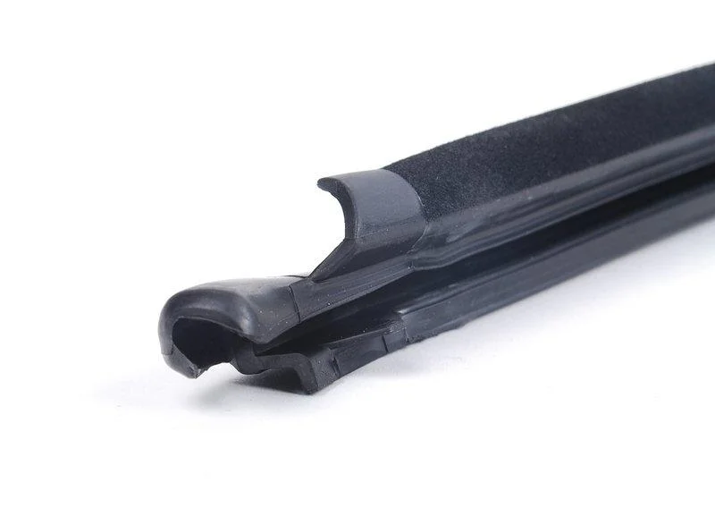 Накладка заднего стекла нж 51317115413 BMW ориг - миниатюра 3
