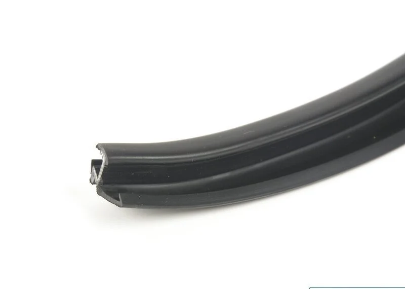 Щиток лобового стекла л 51317153965 BMW оригинал - миниатюра 3