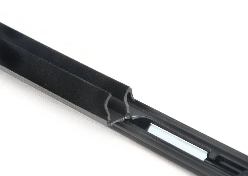 F54/f54n уплотнитель шахты стекла п пд наруж 51357473262 BMW