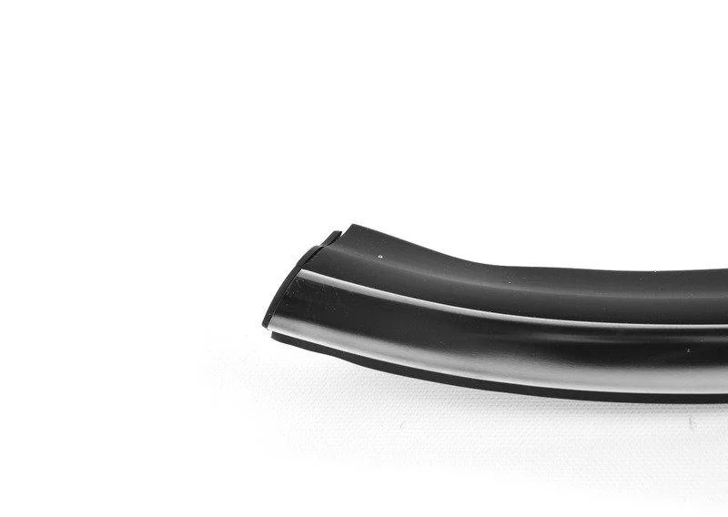 Декоративная планка заднего крыла п 51377300020 BMW - изображение 1