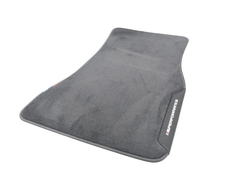 G30 ножные коврики m performance 51472465744 BMW - изображение 1