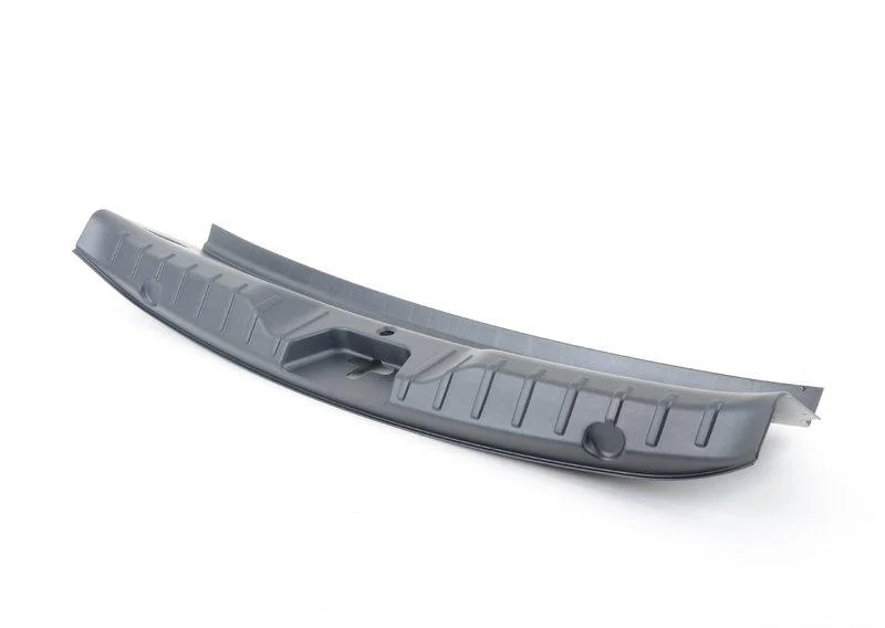 Накладка борта погрузочного пола 51479163190 BMW - изображение 1