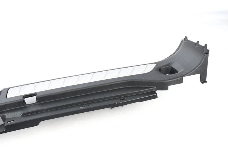 G01 накладка задней кромки багажника хром 51487396611 BMW