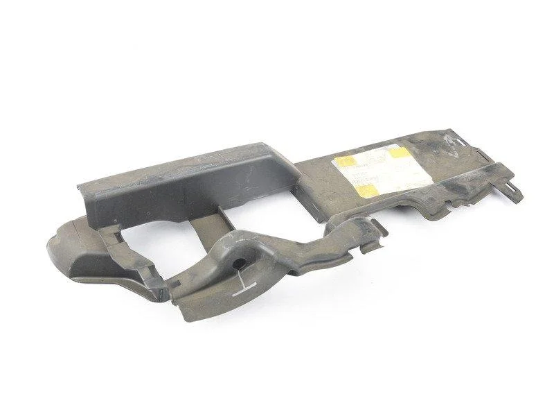 E65/e66 воздуховод п пд 51717011216 BMW оригинал - миниатюра 3