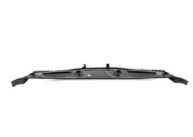 Планка обтекателя 51717350591 BMW оригинал - изображение 1