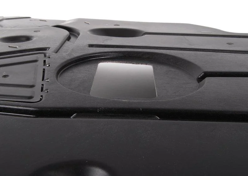 E90/e90n/e91/e92 экран моторного отсека 51757129341 BMW - миниатюра 2