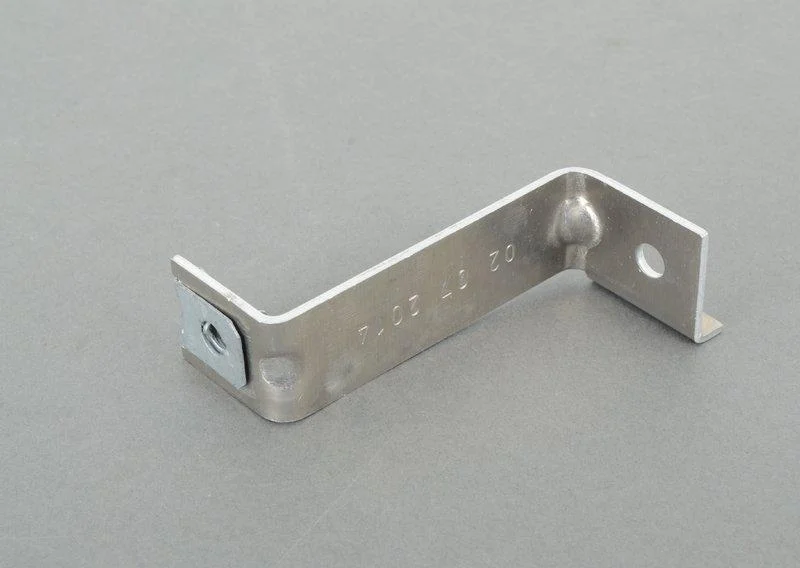 Кронштейн 51758048499 BMW оригинал - миниатюра 3