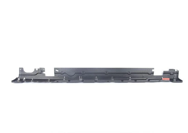 Облицовка швеллера нижняя часть п 51777352152 BMW - миниатюра 2