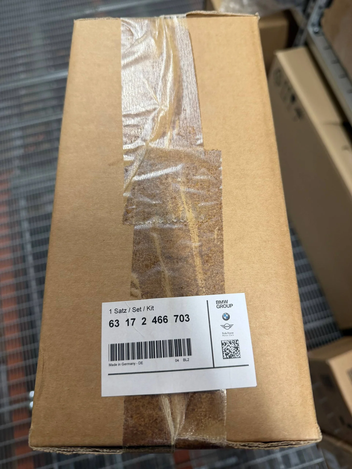 G05 стекло панорамной крыши переднее 54109466703 BMW
