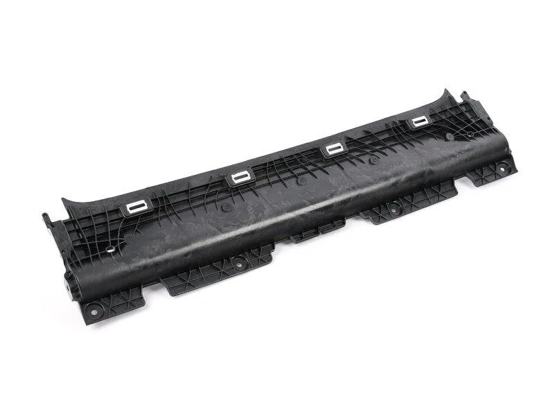 Шторка 54118738777 BMW оригинал