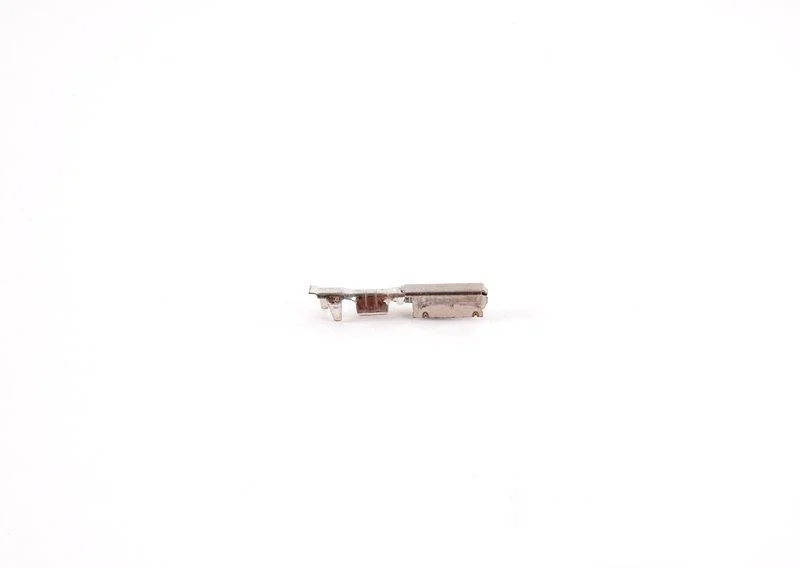 Гнездовой контакт mqs 61131383776 BMW оригинал - миниатюра 2