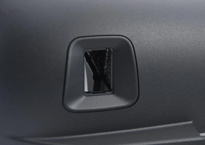 Нижняя облицовка рулевой колонки 61316823468 BMW - миниатюра 2