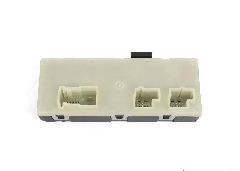 F40/g01/g20/g30/g15 модуль управления крышки багажника 61359451484 BMW - изображение 1