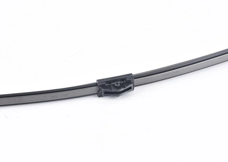 F39 задняя щетка стеклоочистителя 61627423865 BMW - изображение 1