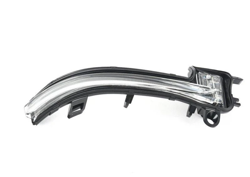 F39/g29 поворотник зеркала левый 63137461785 BMW - изображение 1