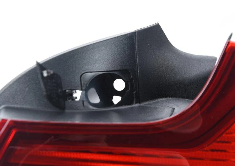 F22/f87 фонарь правый внешний black line 63219491592 BMW - изображение 1