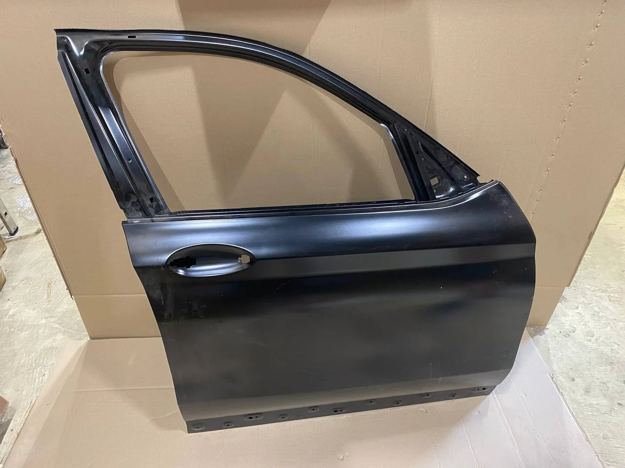 G01 дверь передняя правая 41007465528 BMW уценен. - изображение 1