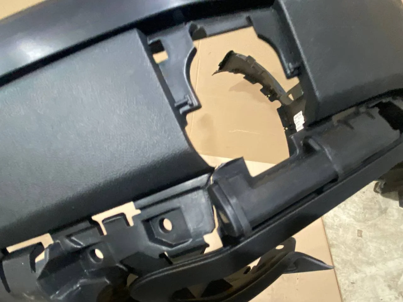 Панель бампера 86612B8500 HYUNDAI-KIA уценен. - миниатюра 5
