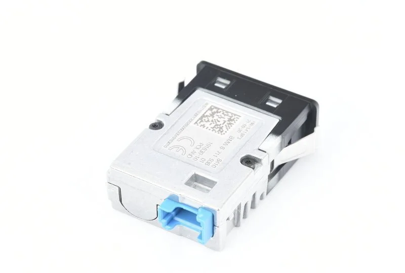 Разъем usb 84105A84160 BMW оригинал - миниатюра 5