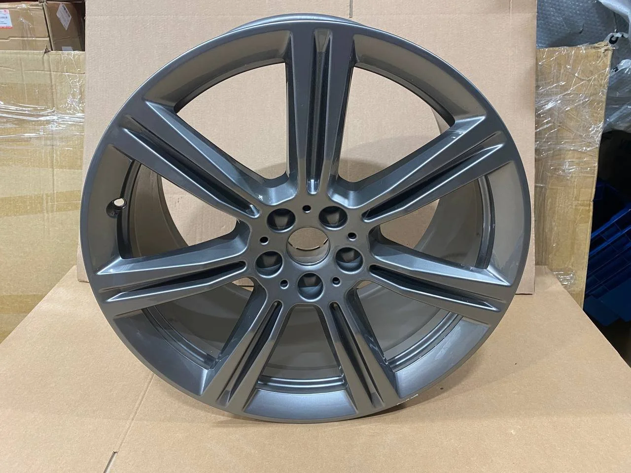Колесный диск легкосплавный, ferricgrey 36116883754 BMW уценен. - миниатюра 2
