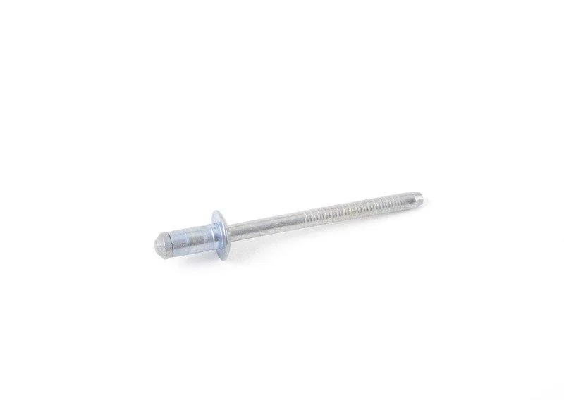 Глухая заклепка 83190301421 BMW оригинал - миниатюра 3