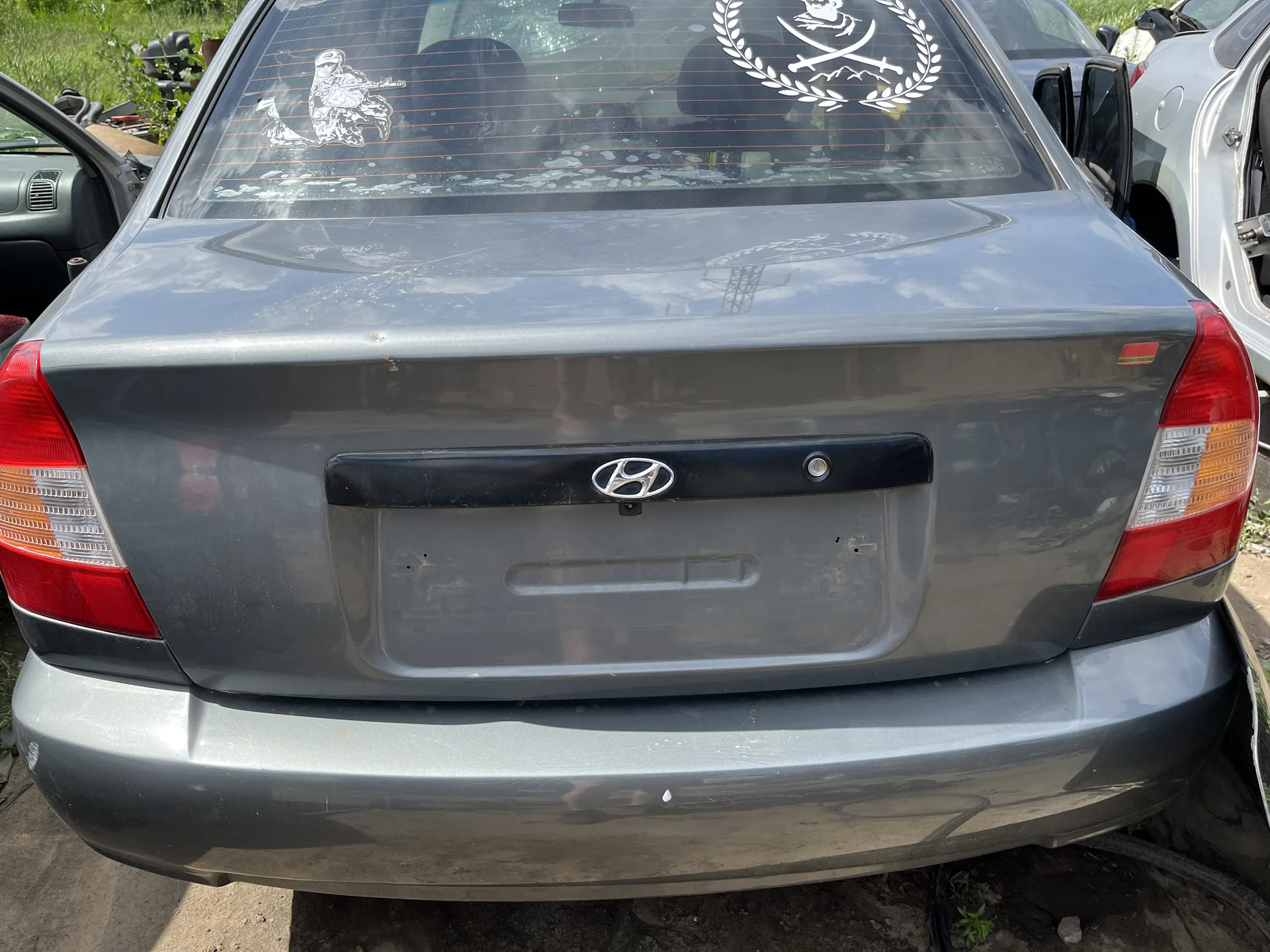 крышка багажника Hyundai Accent 2005