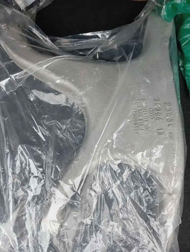 Задние рычаги VAG 8R0505311 8R0505312 - миниатюра 3