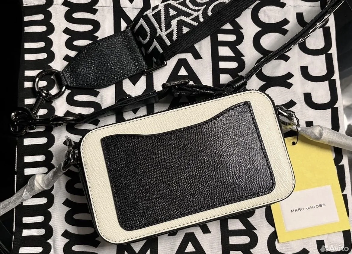 Marc Jacobs Snapshot - миниатюра 4