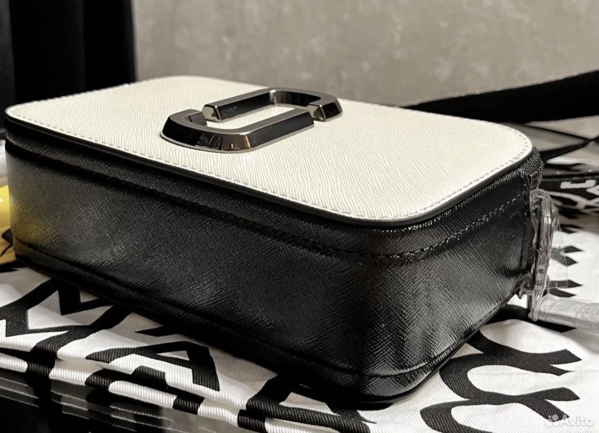 Marc Jacobs Snapshot - миниатюра 5